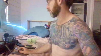 Mrrightnow881 live cam on Cam4