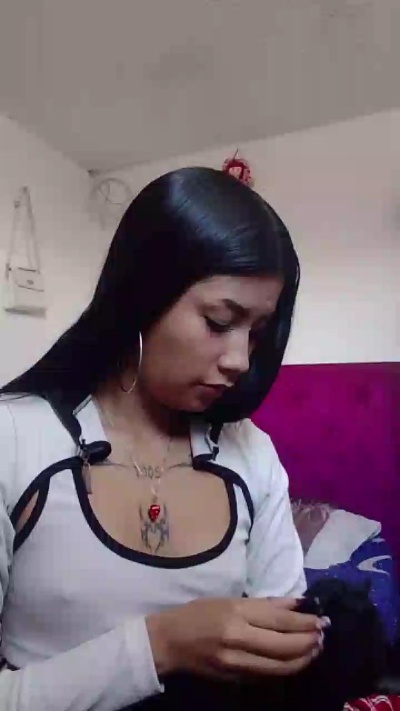 Ms_Meloddy live cam on Cam4