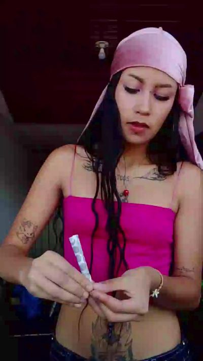 Ms_Meloddy live cam on Cam4