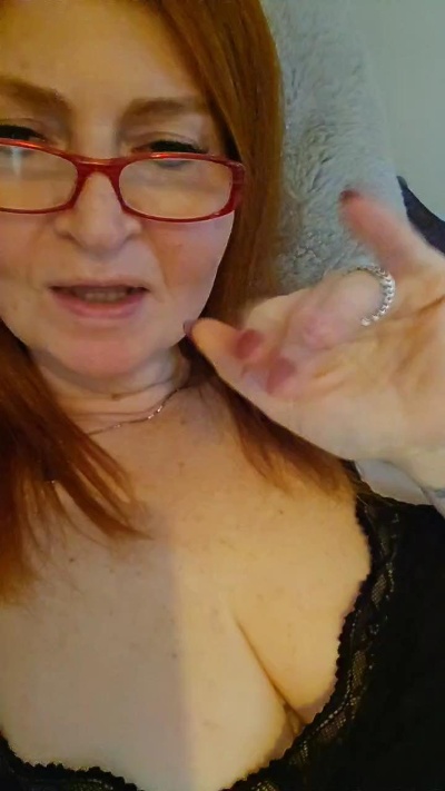 Mswhiskers Live Cam on Cam4