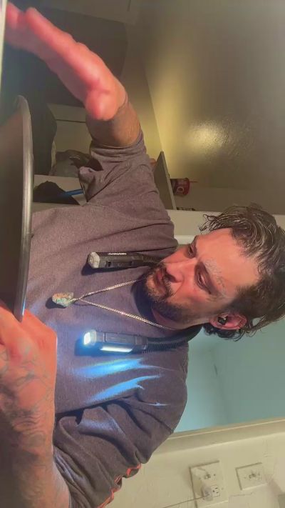 MtMack live cam on Cam4