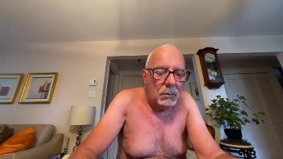 Mtl101 live cam on Cam4