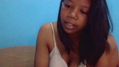 Mulanne001 live cam on Cam4