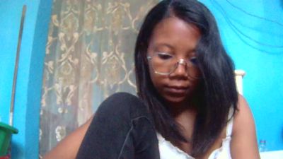 Mulanne001 live cam on Cam4