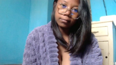 Mulanne001 live cam on Cam4