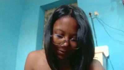 Mulanne001 live cam on Cam4