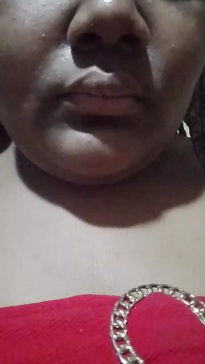 Mulata01 live cam on Cam4