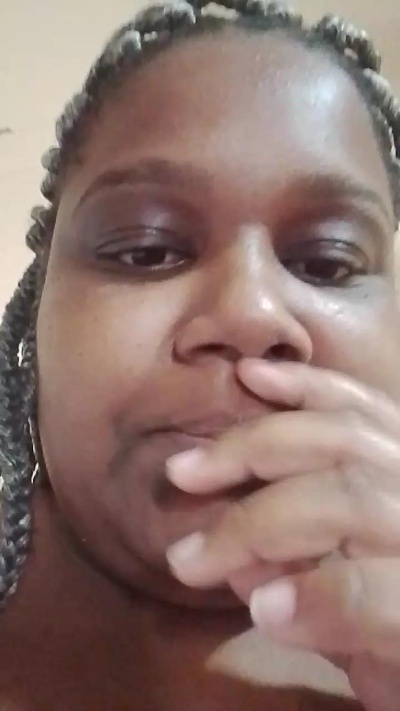 Mulata01 live cam on Cam4