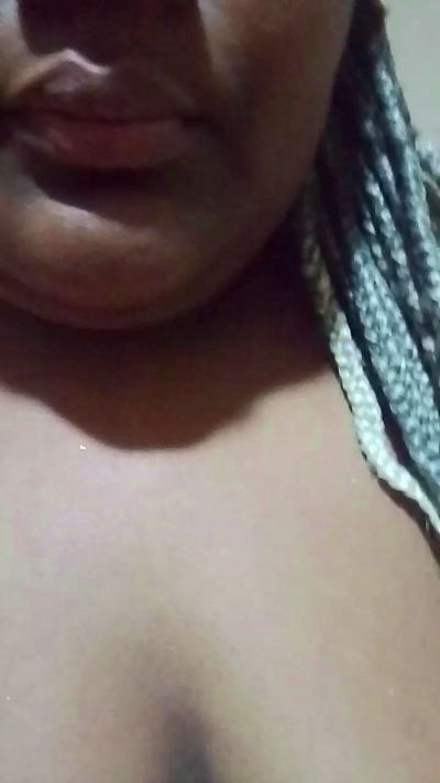 Mulata01 live cam on Cam4