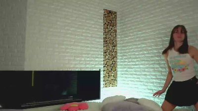 MuoiHinzman live cam on Cam4
