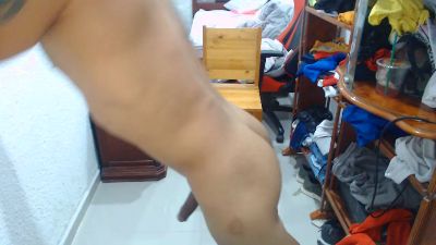 Musclesexyboy1 live cam on Cam4