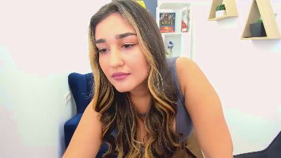 MuseOfHeart live cam on Cam4