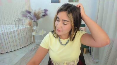 MuseOfHeart live cam on Cam4