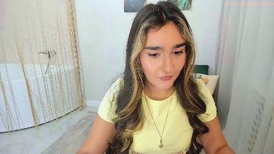 MuseOfHeart live cam on Cam4
