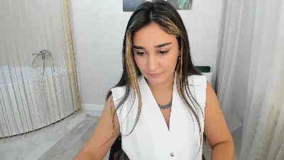 MuseOfHeart live cam on Cam4