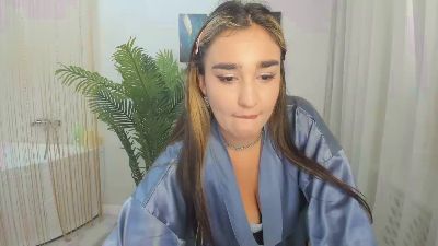 MuseOfHeart live cam on Cam4