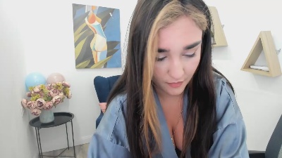 MuseOfHeart live cam on Cam4