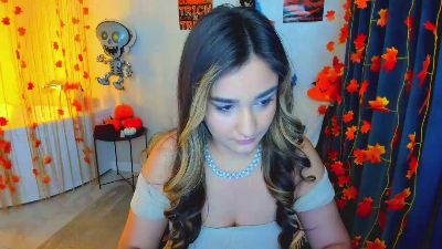 MuseOfHeart live cam on Cam4