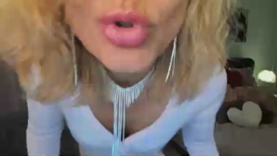 MuseOfStage live cam on Cam4