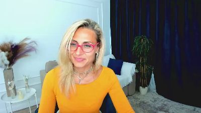 MuseOfStage live cam on Cam4