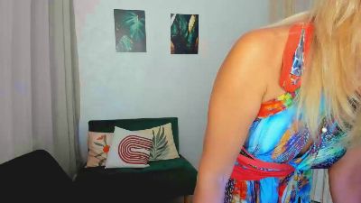 MuseOfStage live cam on Cam4