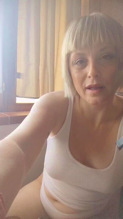 MySweetcam69 live cam on Cam4