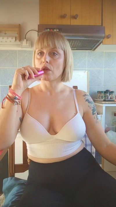 MySweetcam69 live cam on Cam4