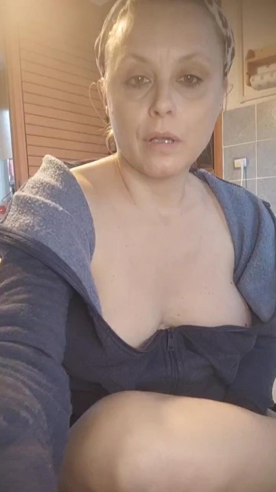 MySweetcam69 live cam on Cam4