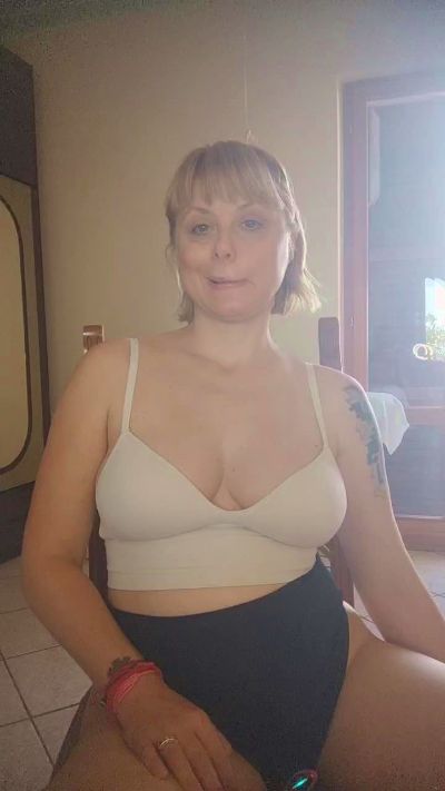 MySweetcam69 live cam on Cam4