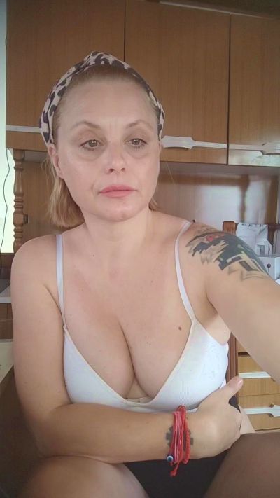 MySweetcam69 live cam on Cam4