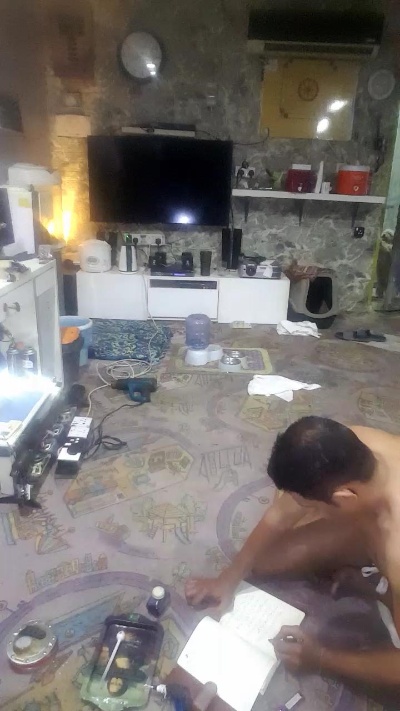 Myassforyou00 Live Cam on Cam4