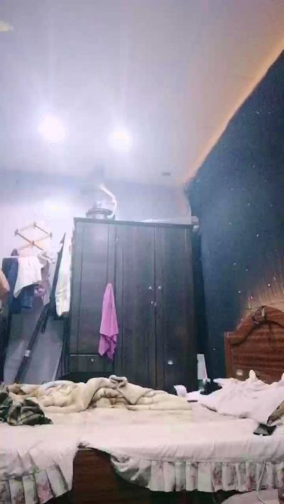 Myassforyou00 live cam on Cam4