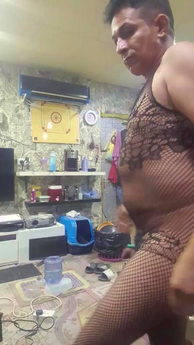 Myassforyou00 live cam on Cam4