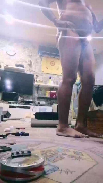 Myassforyou00 live cam on Cam4