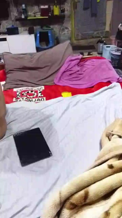 Myassforyou00 live cam on Cam4