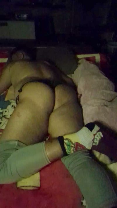 Myassforyou00 live cam on Cam4
