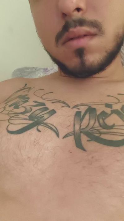 Mycroft33 live cam on Cam4