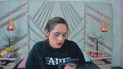 Mykaela_dancee live cam on Cam4