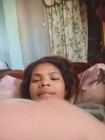 Mylah live cam on Cam4