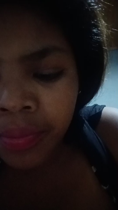 Mylah live cam on Cam4