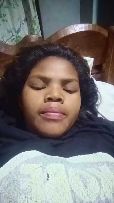 Mylah live cam on Cam4