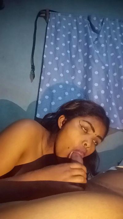 Mylah live cam on Cam4