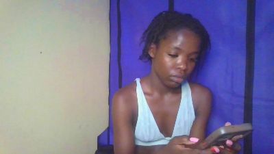 Myra_belh live female webcam from Kenya