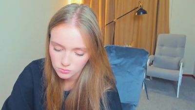 MyriamReigner live cam on Cam4