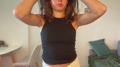 MyrtaJumbo live cam on Cam4