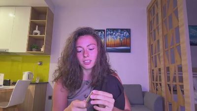 MyrtaJumbo live cam on Cam4