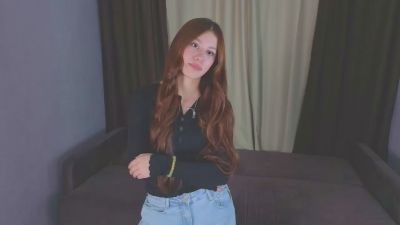 MyrtaKennebrew live cam on Cam4