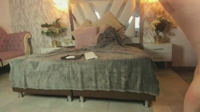 Mysterius_Woman live cam on Cam4