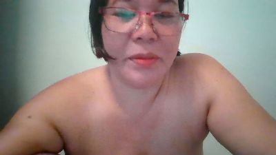 Mystica40 live cam on Cam4