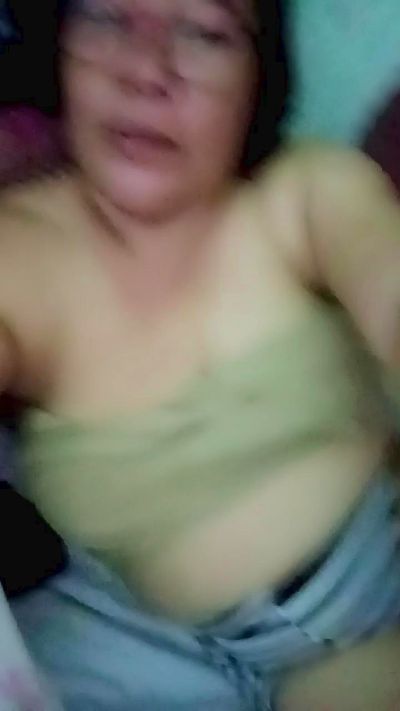 Mystica40 live cam on Cam4